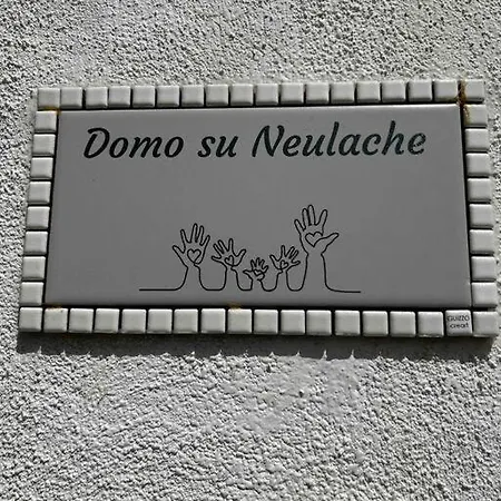 Apartment Domo Su Neulache App Verde- Sos Alinos Orosei